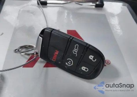 2020 Jeep Grand Cherokee Overland 4X4 из США, поврежденный, VIN 1C4RJFCT2LC127459